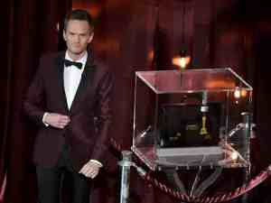 2D274907874149-today-nph-oscar-box-150222.blocks_desktop_large